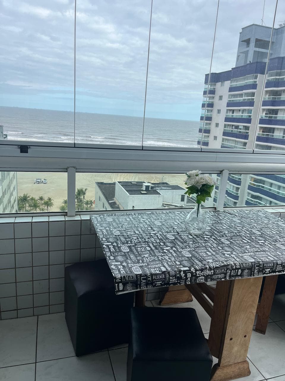 EXCELENTE APARTAMENTO COM VISTA PARA O MAR – GUILHERMINA | PRAIA GRANDE/SP - Foto Principal