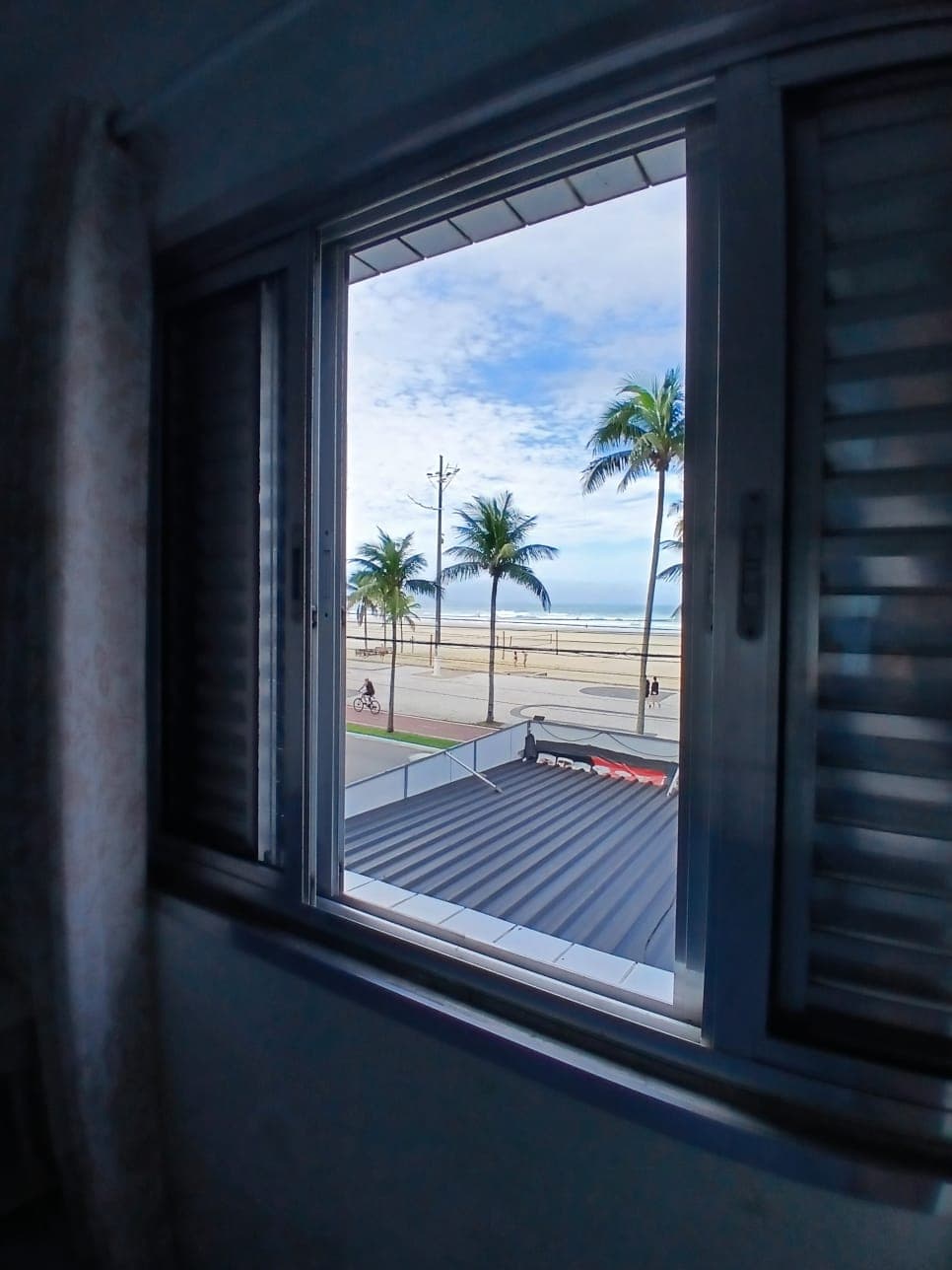 Apartamento Beira-Mar à Venda na Vila Tupi – Praia Grande/SP
